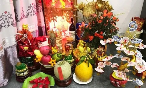 Văn khấn ngày 30 Tết, văn khấn tất niên Giáp Thìn 2024 trong nhà, ngoài trời đầy đủ nhất