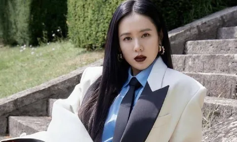 'Mẹ bỉm' Son Ye Jin khoe vẻ đẹp 'ma mị' khi vừa tái xuất khiến fan ngỡ ngàng