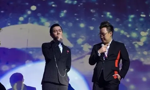 Video: 2 'thánh cover' Trung Quân và Hoài Lâm đọ giọng hát live khiến dân tình 'đứng ngồi không yên'