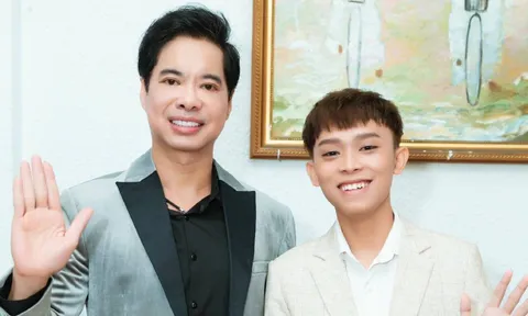 Video: Hồ Văn Cường hát live khiến cộng đồng mạng gọi tên Ngọc Sơn