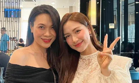 Hòa Minzy thích thú khi chung khung hình với Mỹ Tâm