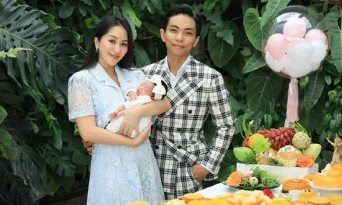 Phan Hiển - Khánh Thi hé lộ sự thật hôn nhân sau khi đón con thứ 3 chào đời