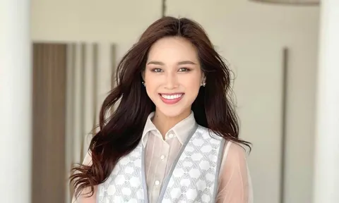 Video: Đỗ Thị Hà gặp phải sự cố 'muối mặt' khi tập nói tiếng Hàn