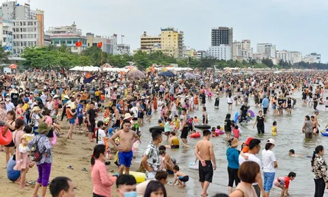 Miền Bắc đón đợt nắng nóng đặc biệt gay gắt sau kỳ nghỉ lễ, có nơi trên 39 độ C