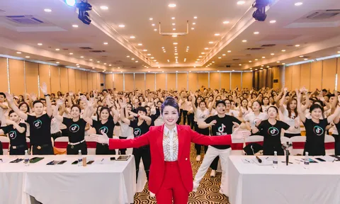 CEO Nguyễn Hiền chia sẻ thành công với nghề sáng tạo nội dung