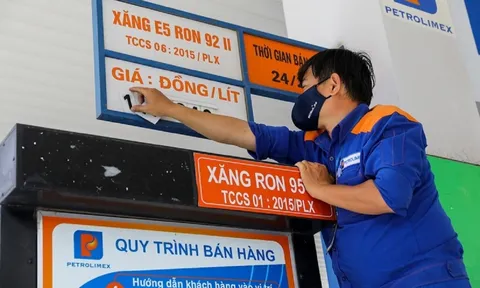 Giá xăng dầu tăng mạnh từ 15h hôm nay