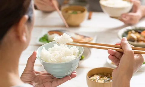 Hãy từ bỏ chế độ ăn kiêng khi không cần thiết để tránh rước bệnh vào người