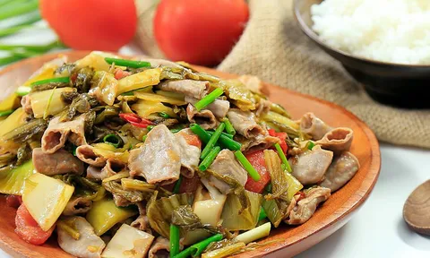Cách làm món lòng xào dưa dễ làm nhưng ngon như ngoài hàng