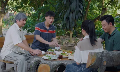 'Món quà của cha' tập 4: Quyên không về đám giỗ mẹ chồng, ông Nhân tỏ thái độ