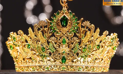 Cận cảnh Vương miện Hoa hậu cùng Tiara dành cho các Á hậu của Miss Grand Vietnam 2023