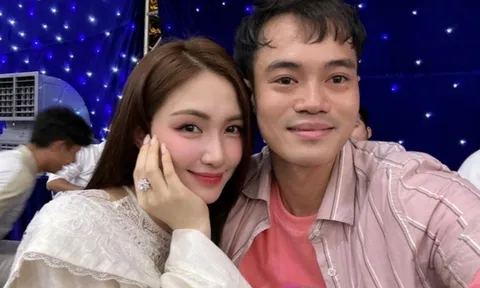 Phản ứng của Văn Toàn khi được 'đẩy thuyền' với Hòa Minzy