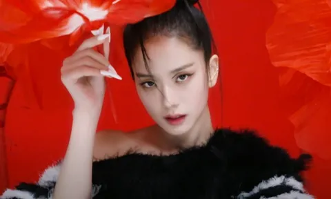 Jisoo bị đem ra so sánh với Lisa và Jennie khi diễn ‘Flower’, ai nhận được nhiều lời khen hơn?