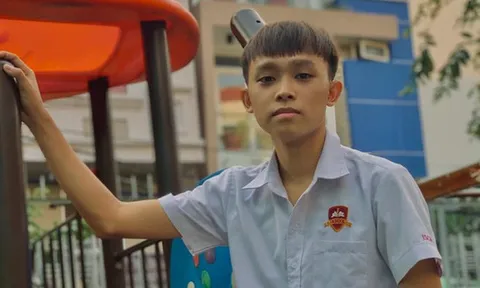 Dân tình nghẹn ngào khi thấy Hồ Văn Cường thể hiện ca khúc về mẹ trong đêm diễn mới nhất