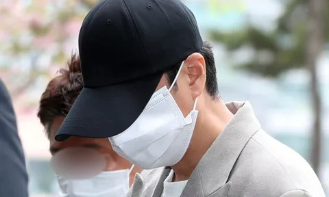Hyesung của Shinhwa bị kết án 1 năm quản chế vì đánh cắp xe và vi phạm nồng độ cồn