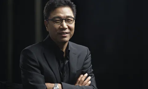 Lee Soo Man muốn quay lại làng giải trí, yêu cầu HYBE làm một việc không tưởng sau nhiều tranh cãi