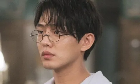 Cảnh sát xin lệnh bắt Yoo Ah In và bạn trai tin đồn sau khi có kết quả xét nghiệm dương tính với cần sa