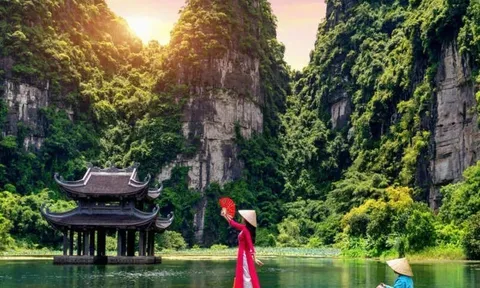 Tin trưa 6/7; Việt Nam đại diện châu Á lọt top du lịch có ý thức; Top quốc gia có vũ khí khủng nhất