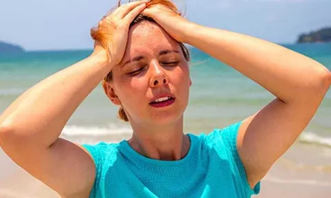 Nắng nóng kéo dài nhiều ngày, cần làm gì để phòng tránh bị say nắng?