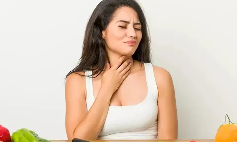 10 loại thực phẩm tốt cho sức khỏe tuyến giáp và 3 loại nên tránh