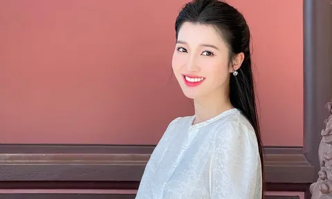 Tiểu Vy hỏi khó vô tình làm lộ thông tin Á hậu Phương Nhi đã có bạn trai?