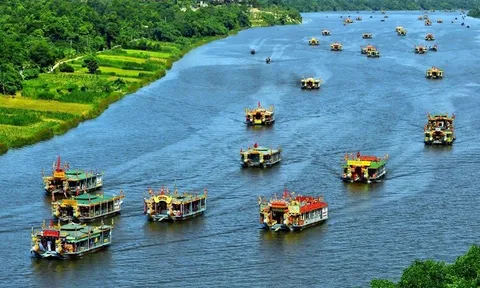 Tổ chức lễ hội truyền thống Điện Huệ Nam (Điện Hòn Chén) năm 2022