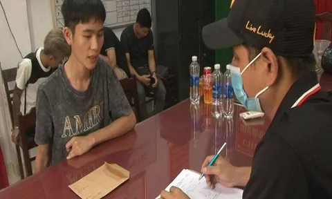 Đột kích nhà nghỉ bắt đối tượng tàng trữ lượng lớn chất ma túy