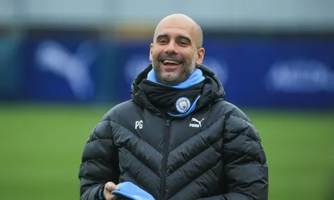 Cựu số 7 MU muốn đến Man City, coi Guardiola là bố