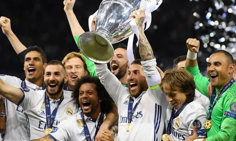 Nhà vô địch Champions League rơi vào cảnh thất nghiệp