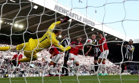 Man Utd thất bại trước Newcastle: Quỷ Đỏ bạc nhược rời St James Park