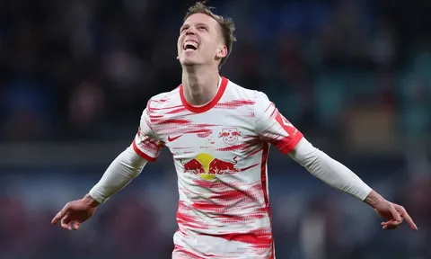 Chuyển nhượng MU 13/4: Giải cứu sao Ngoại hạng Anh, gửi lời đề nghị đến Bundesliga