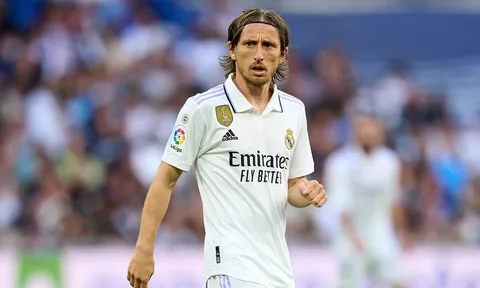 Trùng hợp: 'Thần tài' của Chelsea có nợ lớn, nợ nhỏ với Real Madrid