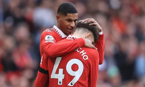 Chưa vào chung kết Europa League và FA Cup, MU đã chắc chắn mất người dù không chấn thương