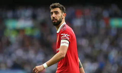 Rõ mức độ chấn thương của Bruno Fernandes sau trận bán kết FA Cup