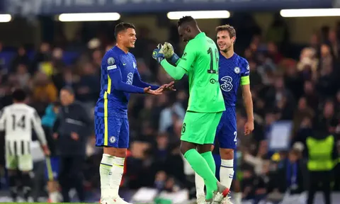 Sao Chelsea rời Stamford Bridge, gia nhập đại kình địch?
