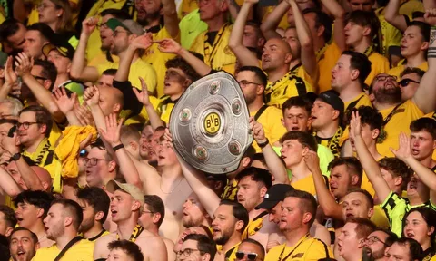 Dortmund và Bayern đêm nay: Nhà vua mới của nước Đức?