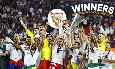 Sevilla vô địch cúp C2, giúp Diego Maradona ‘mỉm cười’ mãn nguyện nơi thiên đàng