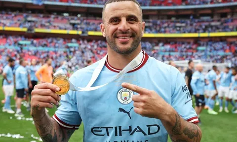 Kyle Walker xác nhận khả năng ra sân trước thềm chung kết C1