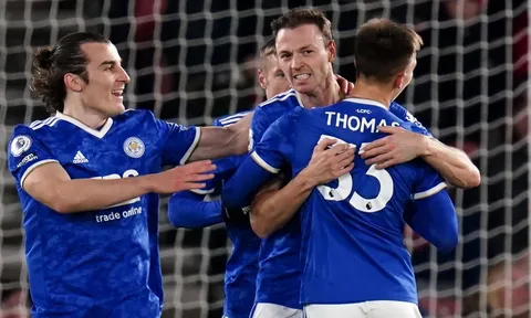 Jonny Evans trở lại đội hình Bắc Ireland dự vòng loại Euro 2024