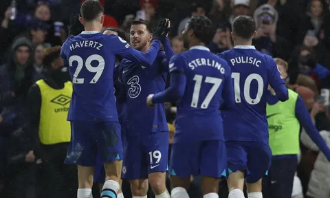 Không phải Real Madrid, trụ cột Chelsea sẽ cập bến đại kình địch ở Ngoại hạng Anh?
