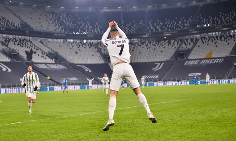 Thành hiện tượng toàn cầu, Ronaldo lý giải màn ăn mừng độc nhất vô nhị