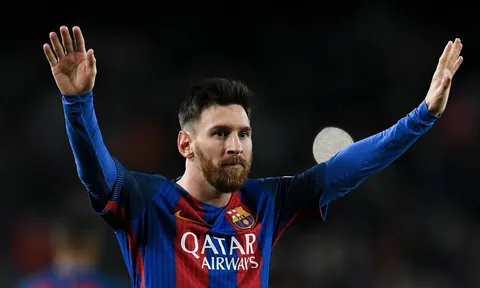 Man City ăn 3, Messi hết lời khen ngợi thầy cũ