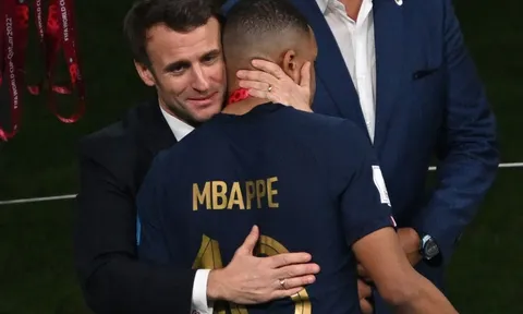 Tổng thống Pháp "lại" lên tiếng bàn về tương lai của Mbappe