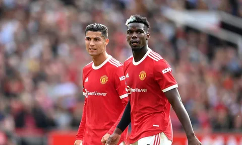 Pogba lại gây sốt với phát biểu ‘vừa đấm, vừa xoa’ về MU