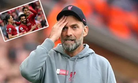 Sao Liverpool chơi lớn, Klopp chỉ còn biết 'lắc đầu xin thua'