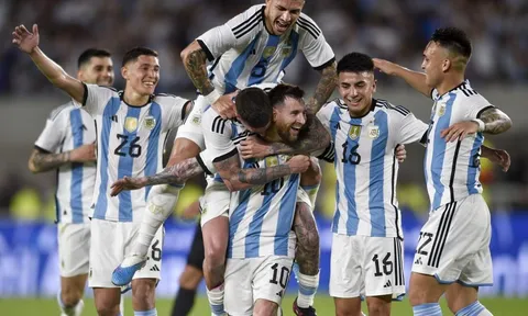 Argentina tiếp tục 'lên đỉnh', Đức 'lạc trôi' khỏi top 10 trên BXH FIFA
