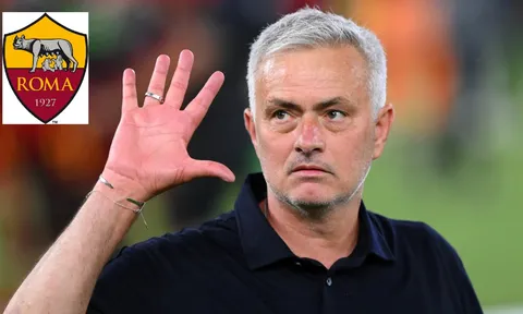Mourinho từ chối làm HLV hưởng lương cao nhất thế giới, để rồi bị cấm chỉ đạo tại Serie A