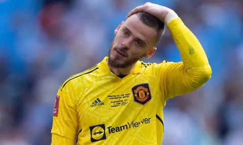 Chính thức hết hạn hợp đồng, De Gea vẫn bị MU gây khó dễ