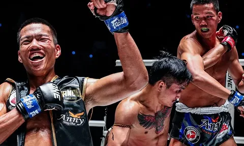 Kết quả ONE Friday Fights 23: Muadablampang và Sinbimuaythai trình diễn võ thuật đỉnh cao