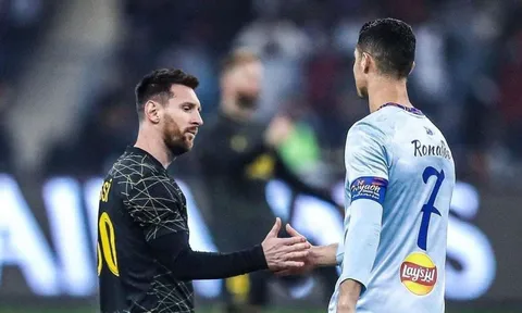 Chê Ronaldo 'bình thường', bạn thân Messi nhận cơn mưa chỉ trích từ NHM Real