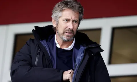 Ajax cập nhật tình hình Edwin van der Sar mới nhất